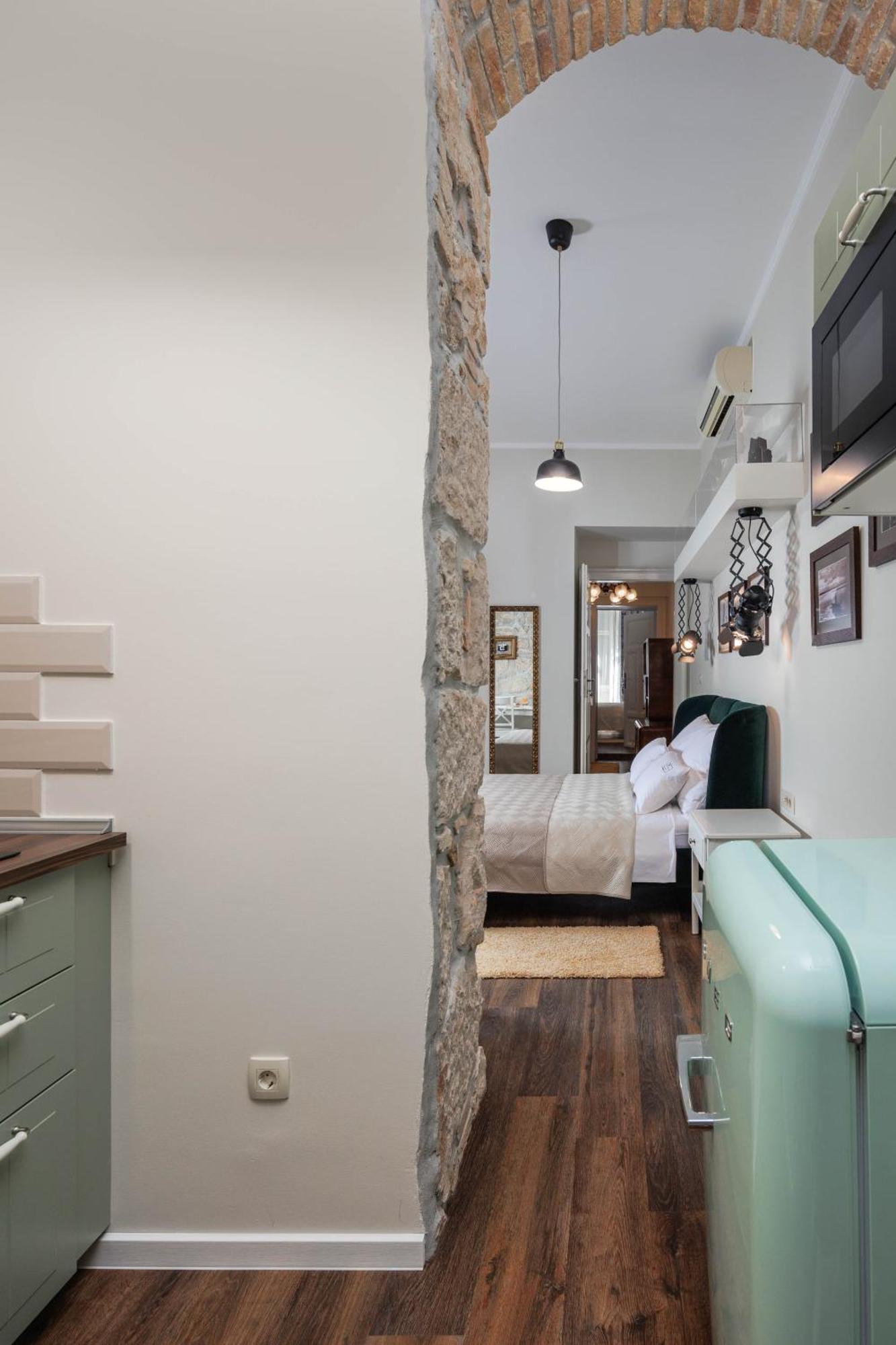 Photel Apartments Цриквеница Экстерьер фото